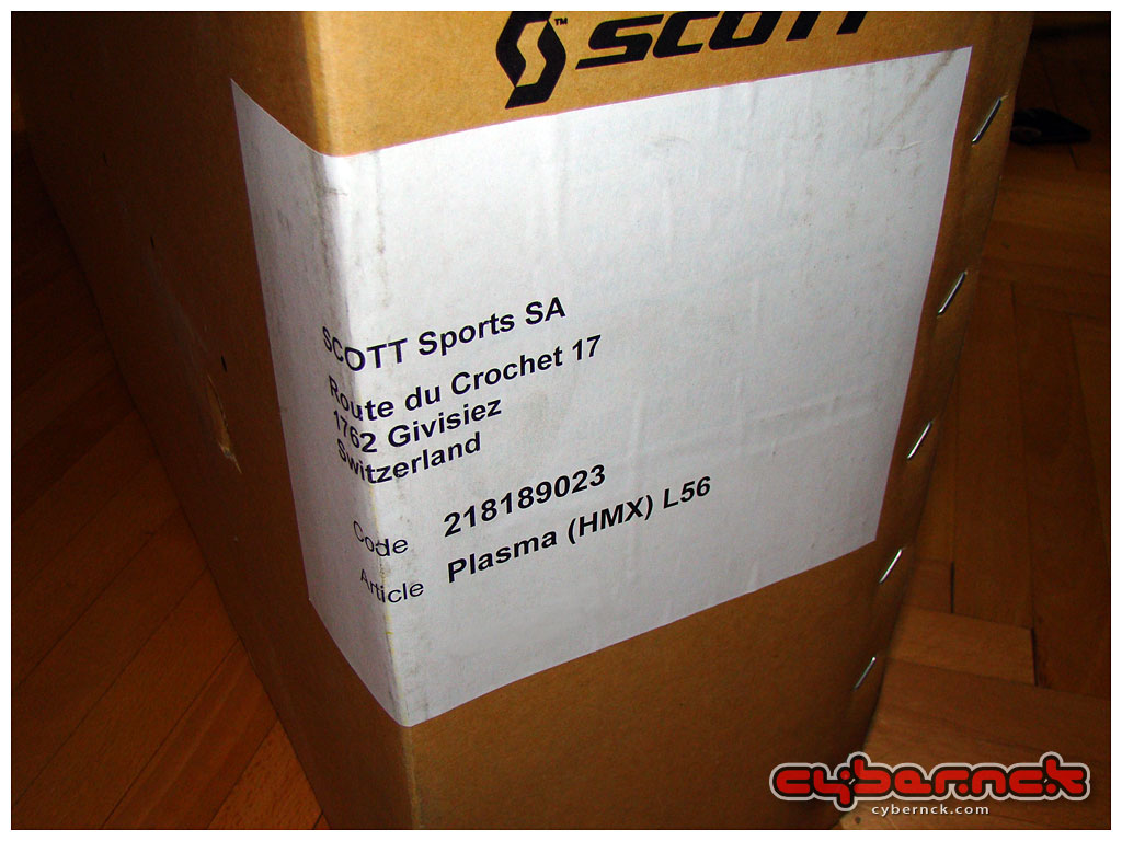 This time round it was a brand new and mighty 2011 Scott Plasma 2 10 HMX frameset in size L.